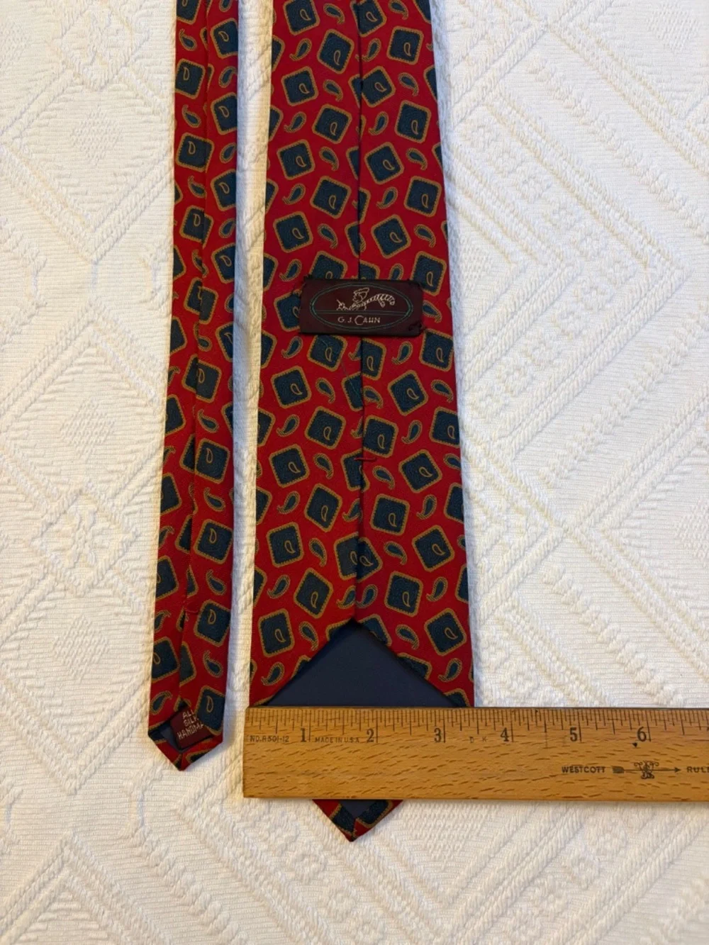 G.J. Cahn Vintage Red Geometric Medallion 100% Silk Tie USA Made